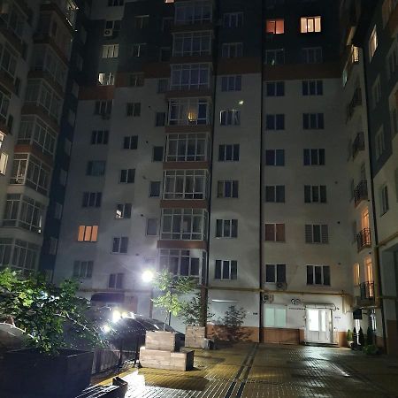 True In The City Center 이바노프란키우스크 외부 사진